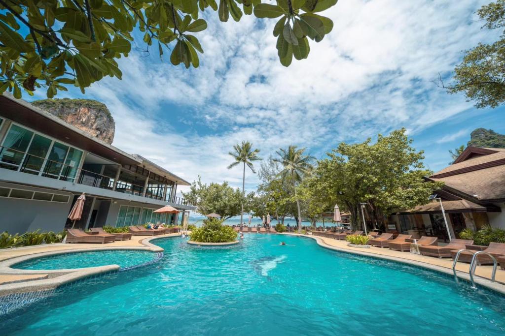 Sand Sea Resort Railay Beach