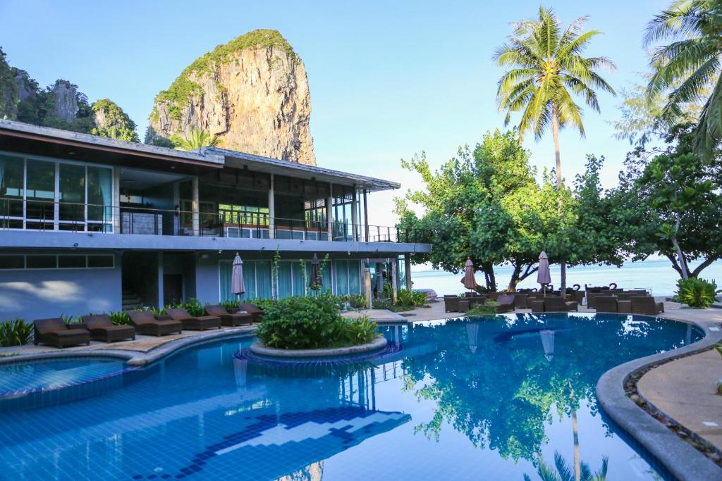 Sand Sea Resort Railay Beach