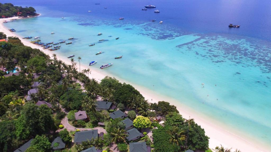 Phi Phi Holiday Resort, Leam Tong Beach Phi Phi Holiday Resort, Leam Tong Beach