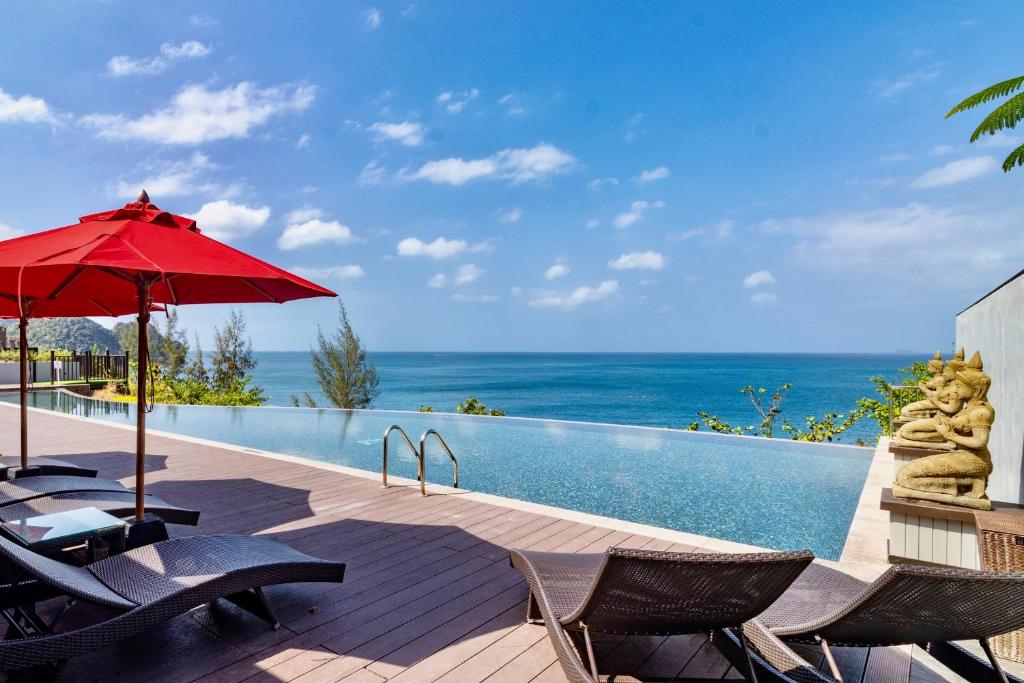 Phi Phi Holiday Resort, Leam Tong Beach Phi Phi Holiday Resort, Leam Tong Beach