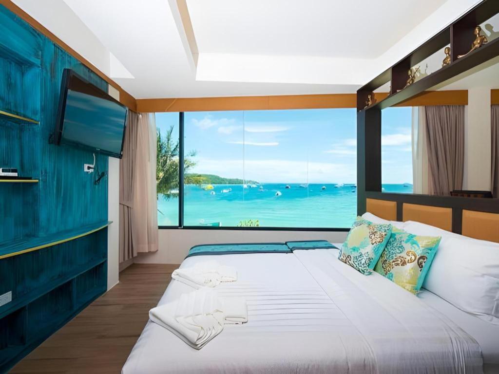 Phi Phi Nice Beach Hotel Hip Phi Phi Nice Beach Hotel Hip