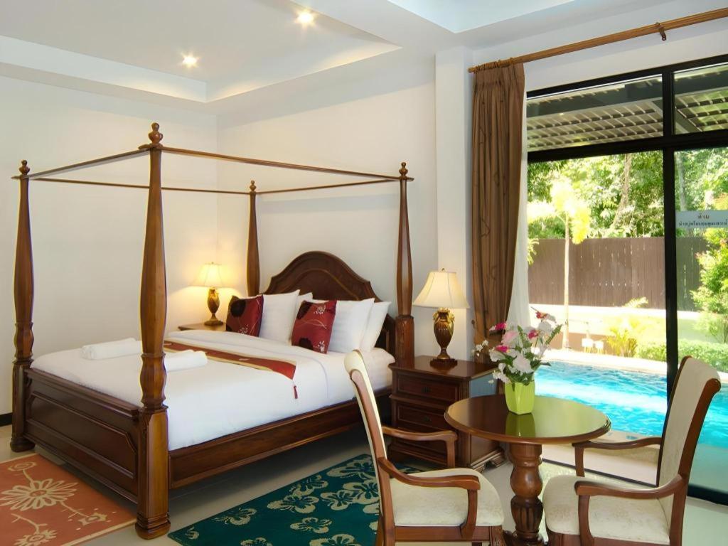 Nattha Waree Hot Spring Resort and Spa
