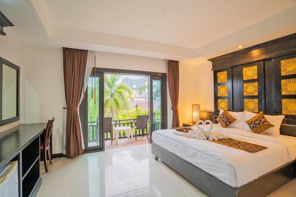 Phi Phi Andaman Legacy Resort