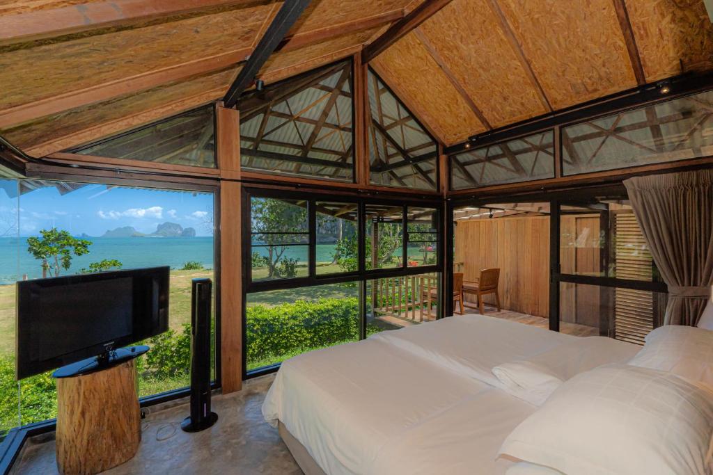 Tinidee Hideaway Tonsai Beach Krabi - SHA Extra Plus Tinidee Hideaway Tonsai Beach Krabi - SHA Extra Plus