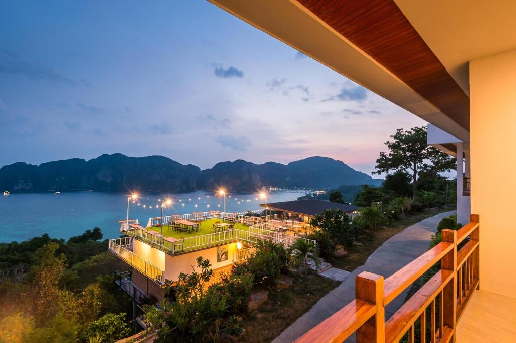 Phi Phi Mountain Beach Resort SHA Certified Phi Phi Mountain Beach Resort SHA Certified