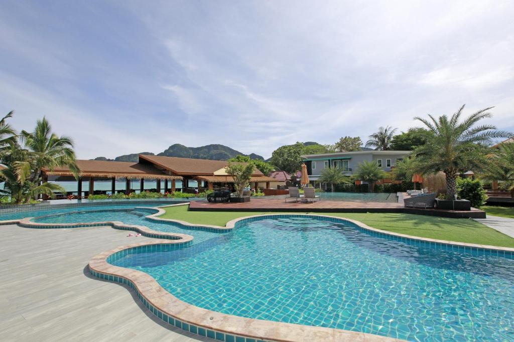 Phi Phi Andaman Beach Resort Phi Phi Andaman Beach Resort