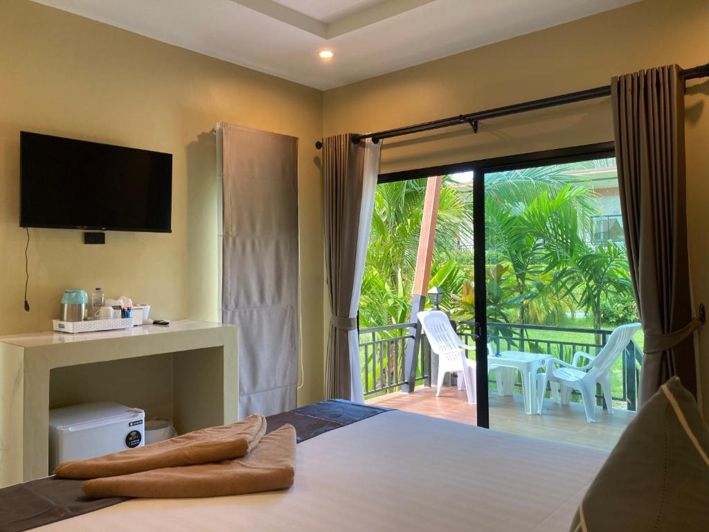 Serene Lanta Resort