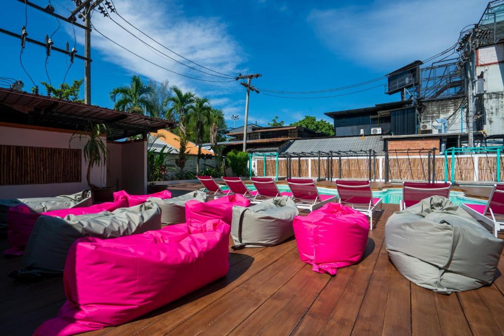 Base Party Hostel