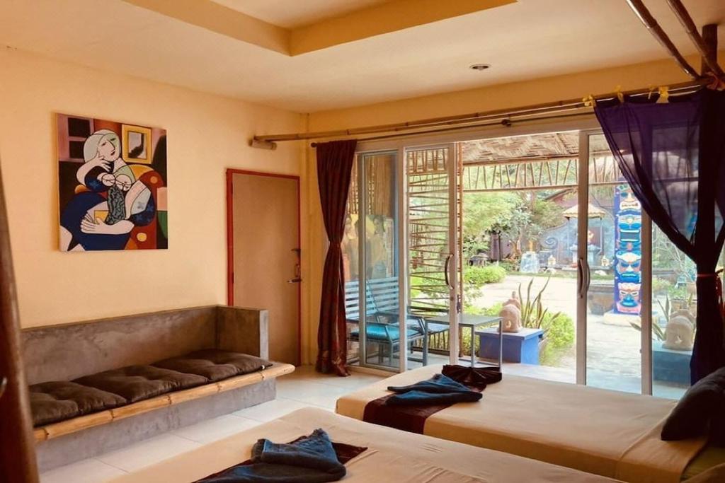 Chaba Bungalows