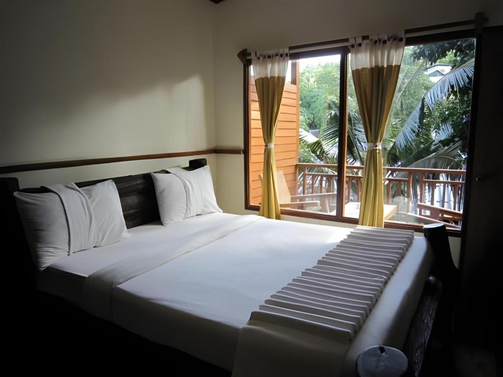 Phuttachot Resort