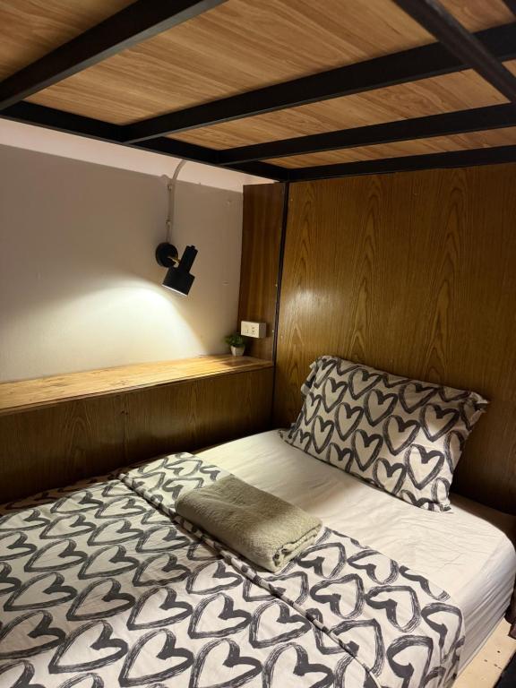Happiness Hostel