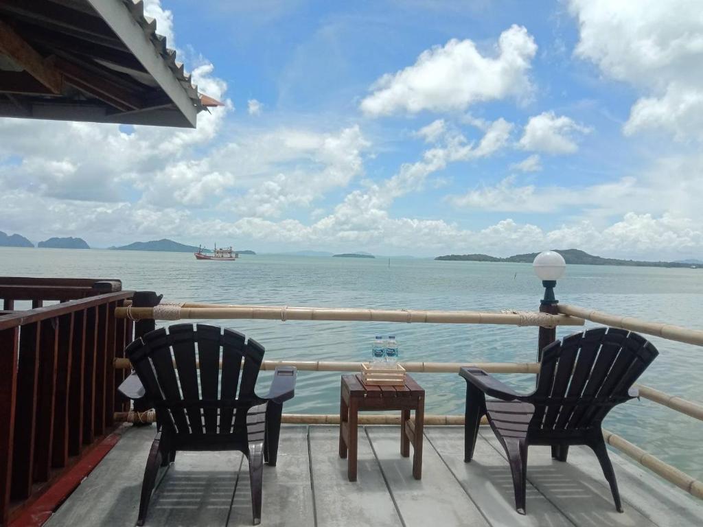 Navareeya House Seaview Navareeya House Seaview