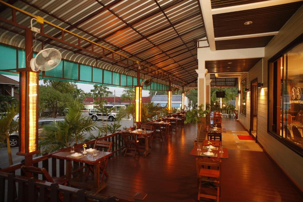 Boon Siam Hotel Boon Siam Hotel