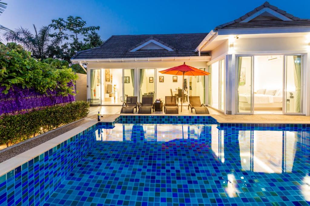 3 Bedroom Exclusive Private Pool Villa Smooth as Silk 3 Bedroom Exclusive Private Pool Villa Smooth as Silk