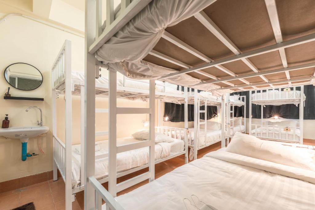 Beds Friends Phi Phi Hostel - Party Hostel Beds Friends Phi Phi Hostel - Party Hostel