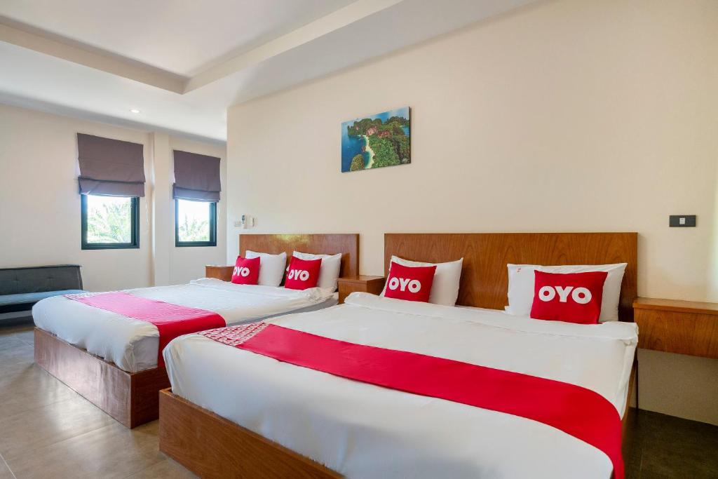 OYO 665 Sj House Hotel