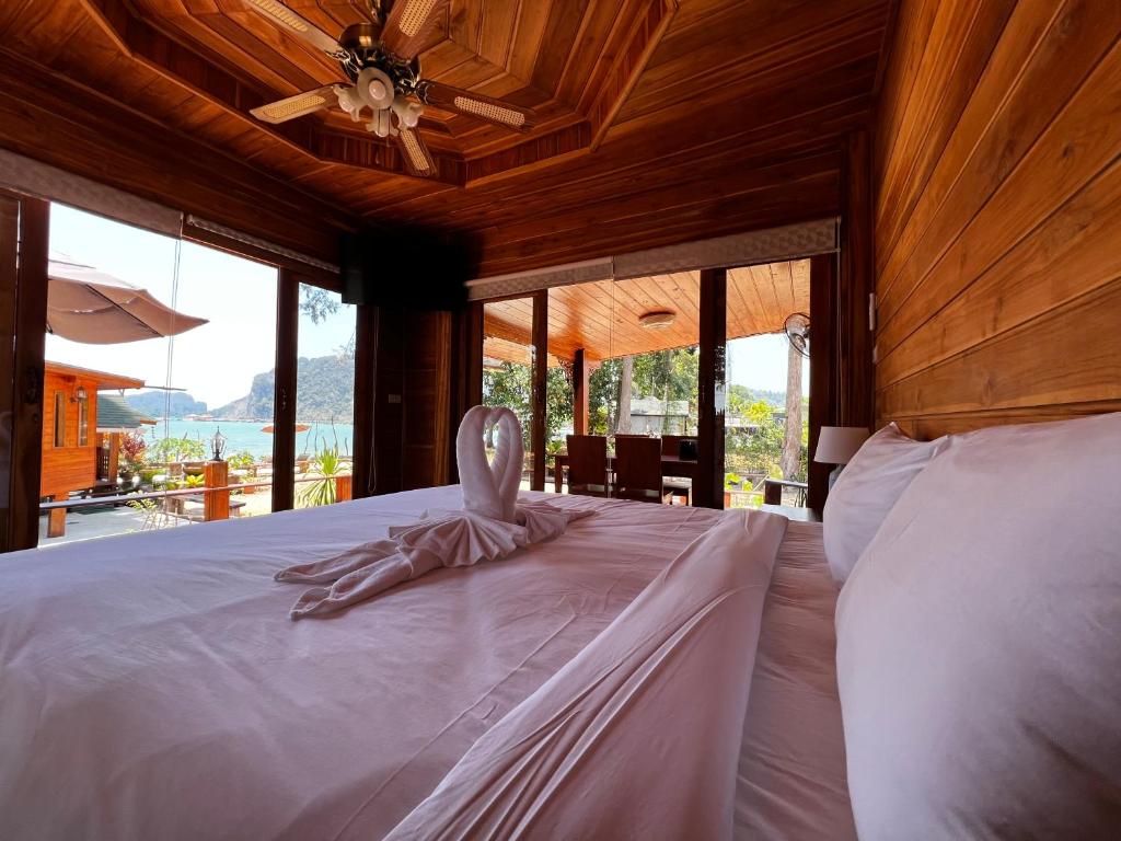 Seawood Beachfront Villas
