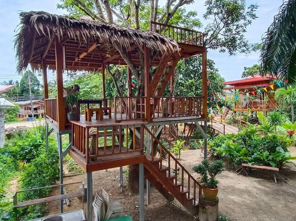 Rommai Forest Bungalows Rommai Forest Bungalows