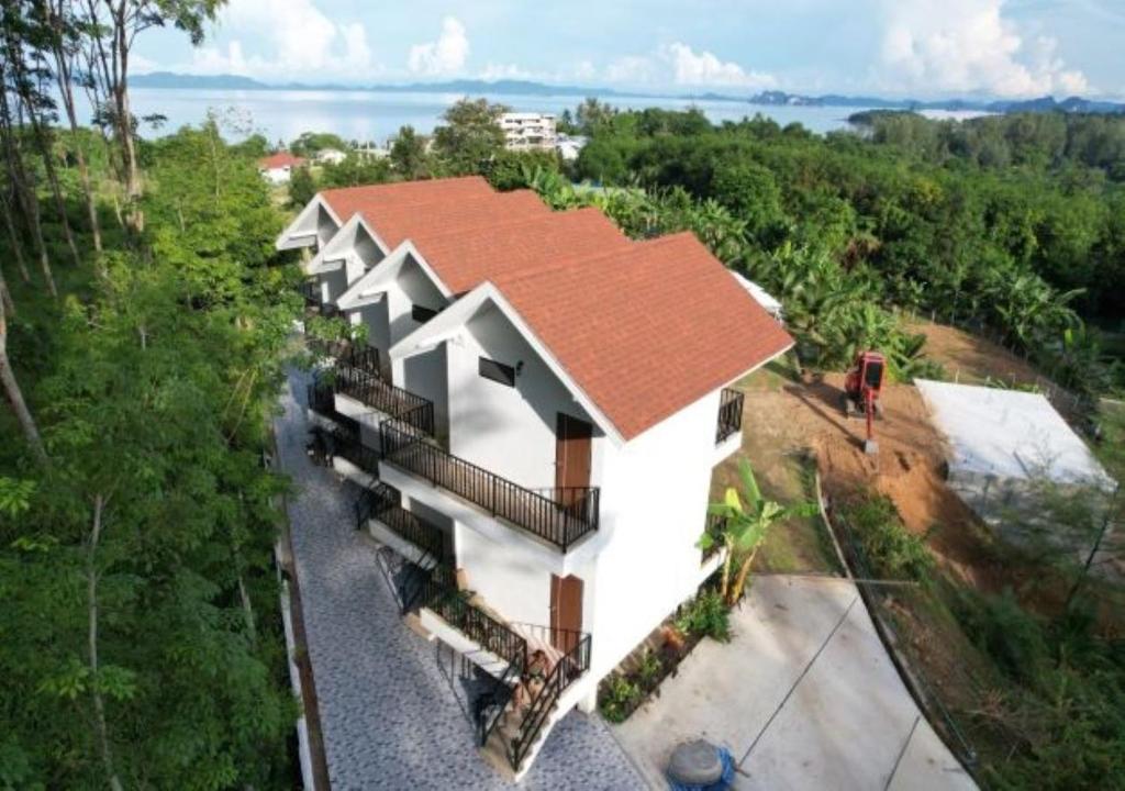 White Seaview Residence White Seaview Residence
