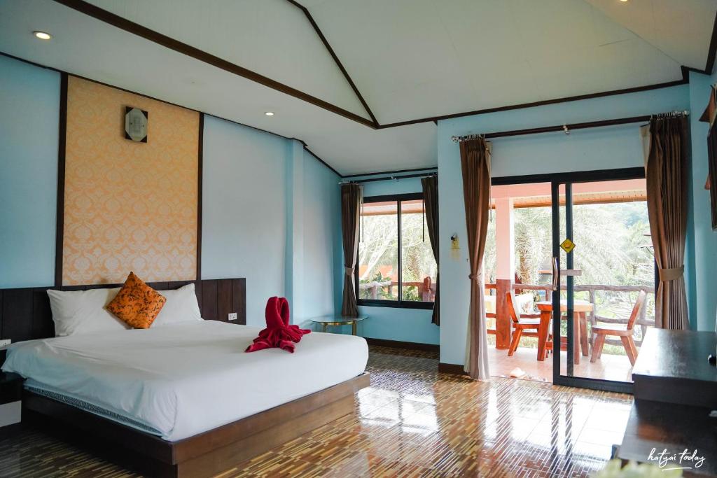Chomview Lanta Water Park Resort