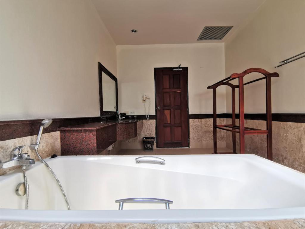 Holiday Villa, Lanta Holiday Villa, Lanta