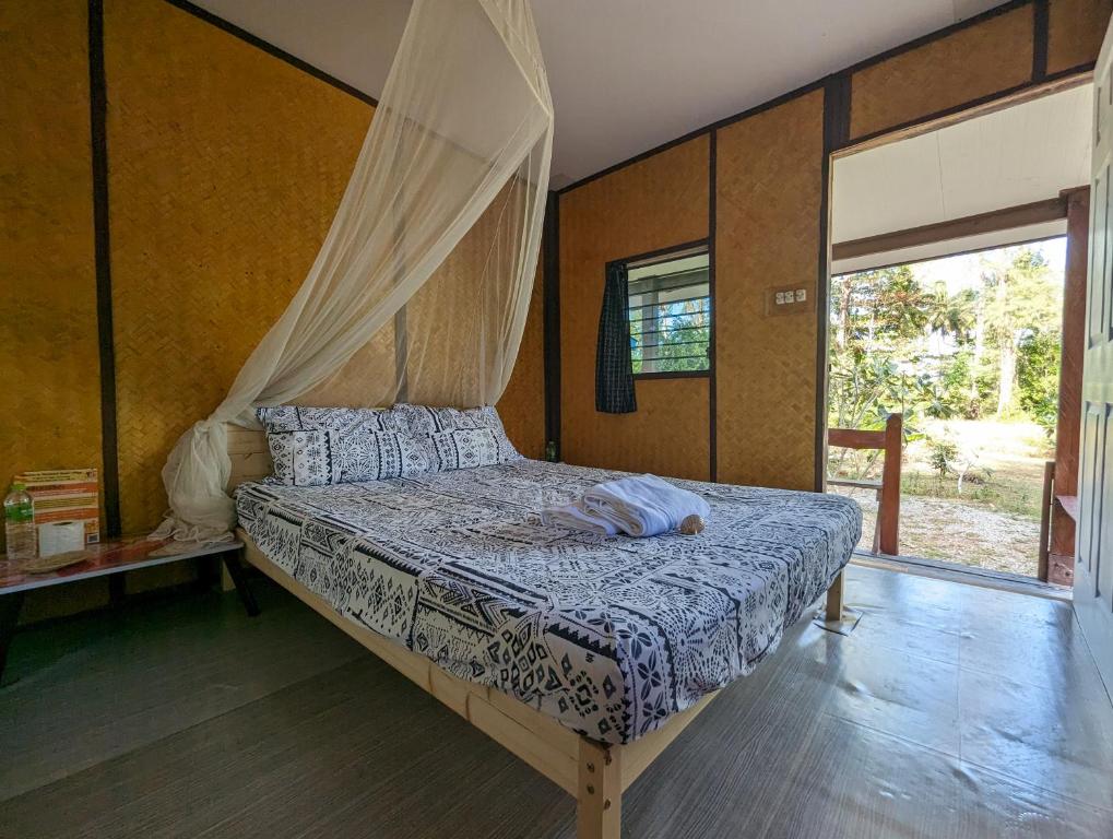 Neverland Beach Village Bungalows Neverland Beach Village Bungalows
