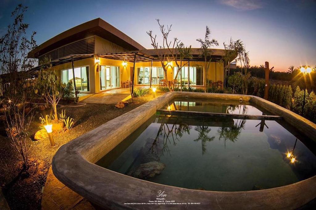 Saline Hot Spring Resort นำ้พุร้อนเค็ม รีสอร์ท Saline Hot Spring Resort นำ้พุร้อนเค็ม รีสอร์ท
