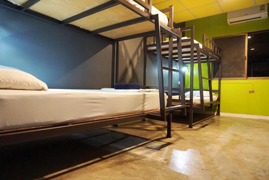 B&B House & Hostel B&B House & Hostel
