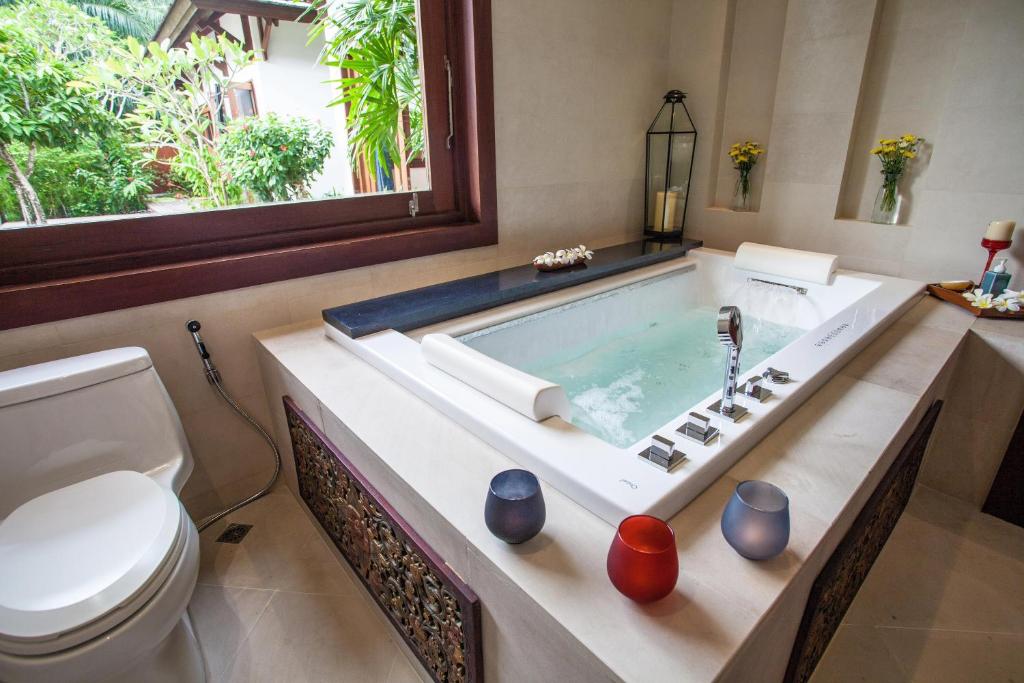 Baan Pinya Balinese Style Pool Villa Baan Pinya Balinese Style Pool Villa