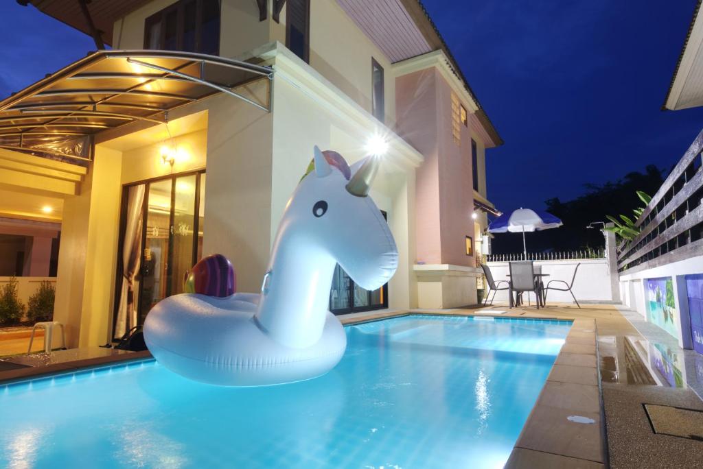 Sea eagle pool villa Sea eagle pool villa