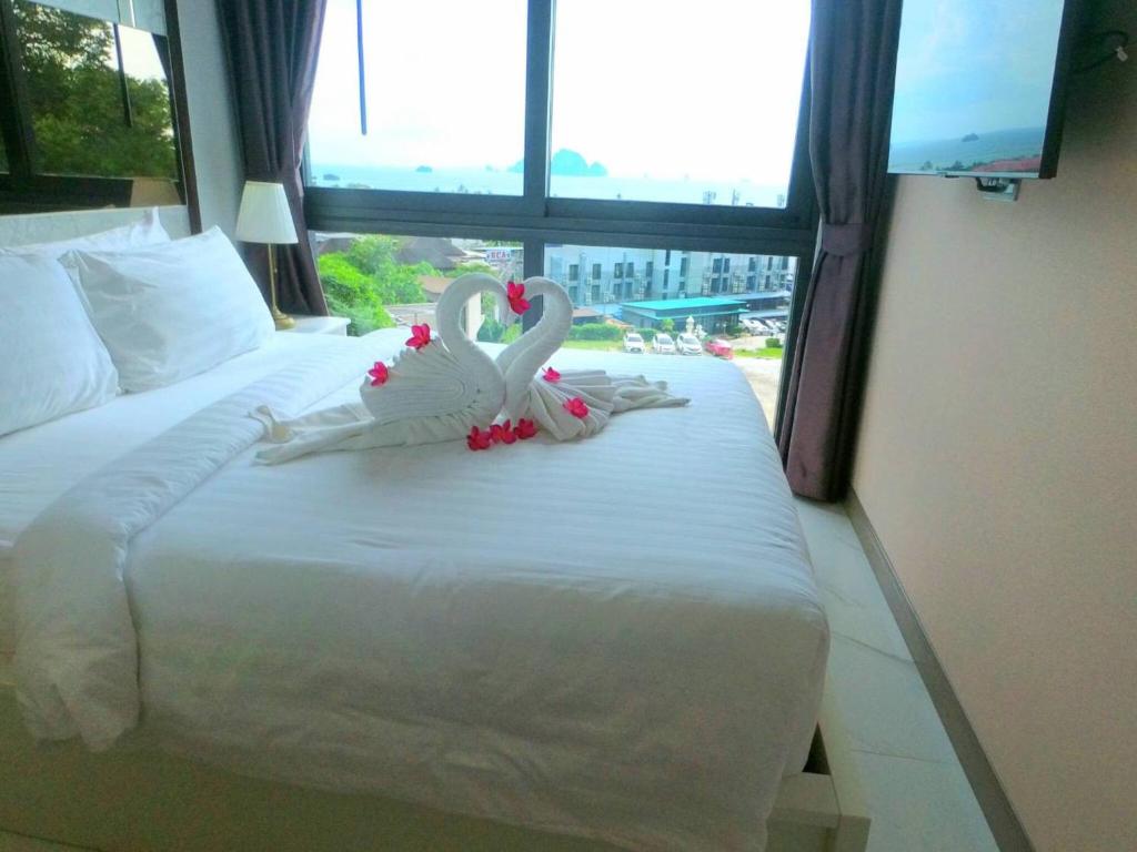 B202-Hi-Ended Sea View 1 Bedroom 300 meters walk to Ao Nang Beach B202-Hi-Ended Sea View 1 Bedroom 300 meters walk to Ao Nang Beach