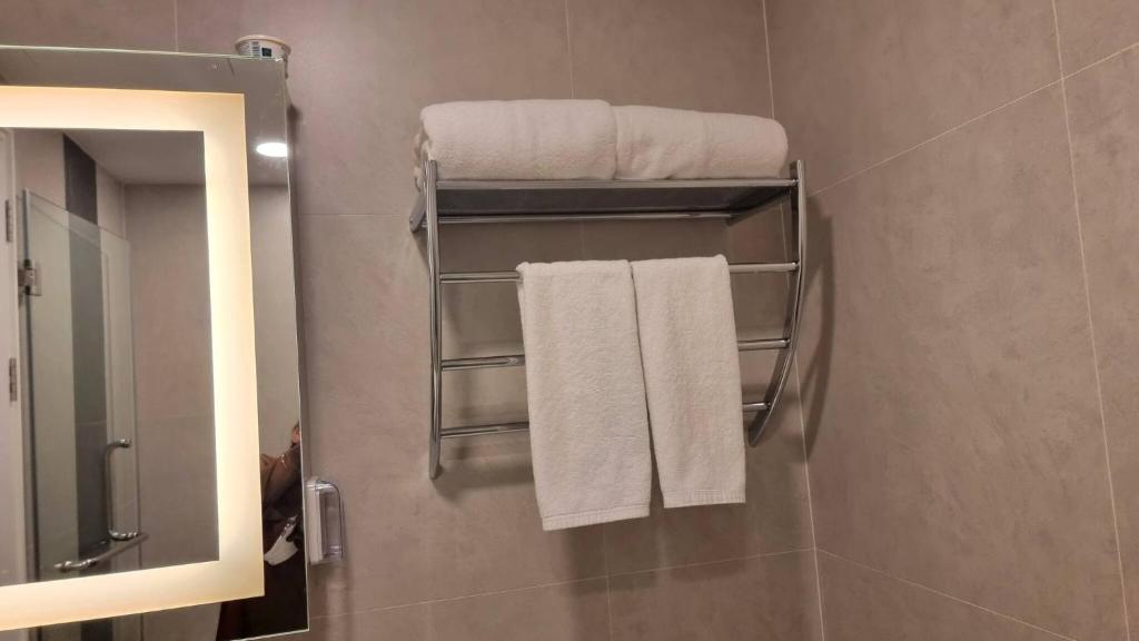 B303-Nice Seaview 1 Bedroom 300 meters walking To Ao Nang Beach B303-Nice Seaview 1 Bedroom 300 meters walking To Ao Nang Beach
