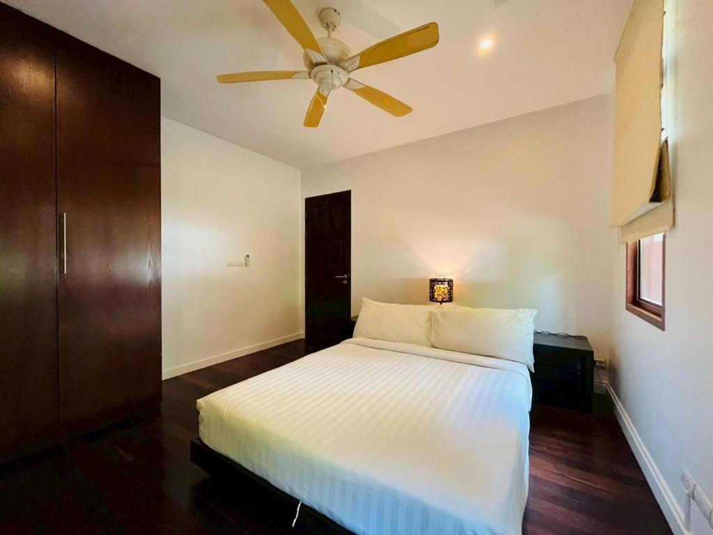 Amatapura Beachfront Villa 12, SHA Certified