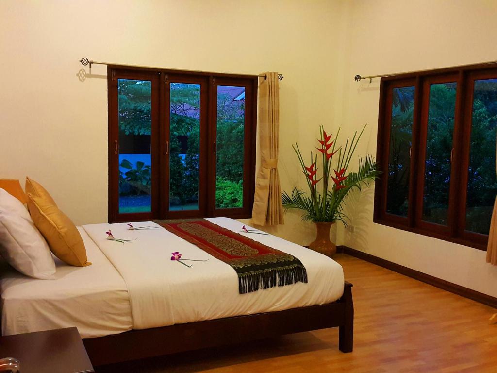 Banburi Villa - 2 Bedroom Private Pool Villa Banburi Villa - 2 Bedroom Private Pool Villa