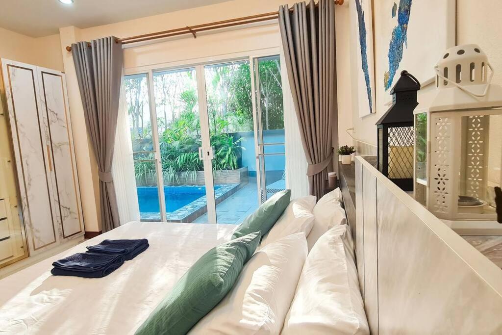 Sky Blue Pool Villa Aonang