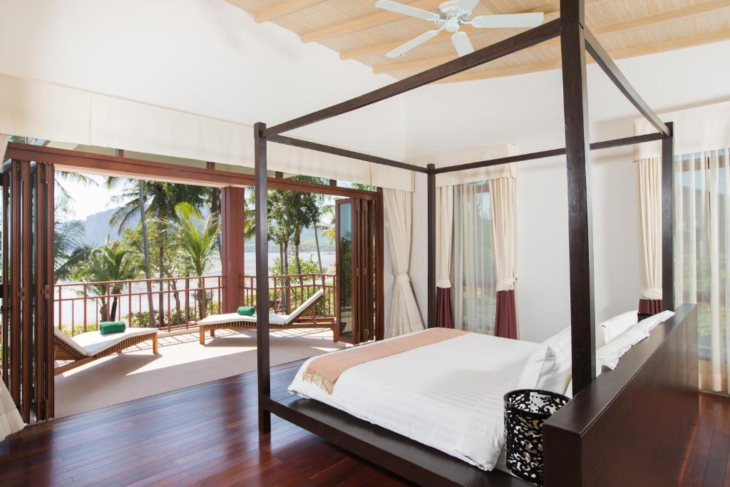 Amatapura Beachfront Villa 1, SHA Certified Amatapura Beachfront Villa 1, SHA Certified