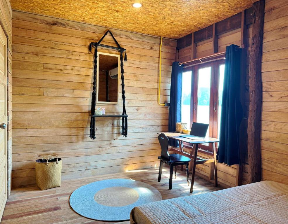 Lan Lay Beach House