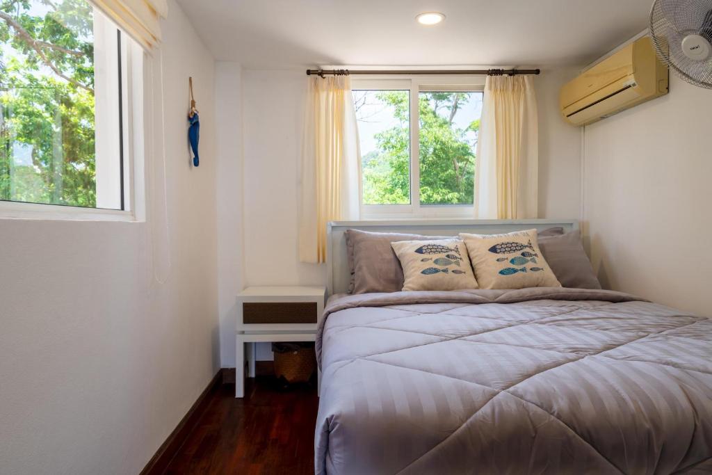 Amazing Seaview Apartment Amazing Seaview Apartment