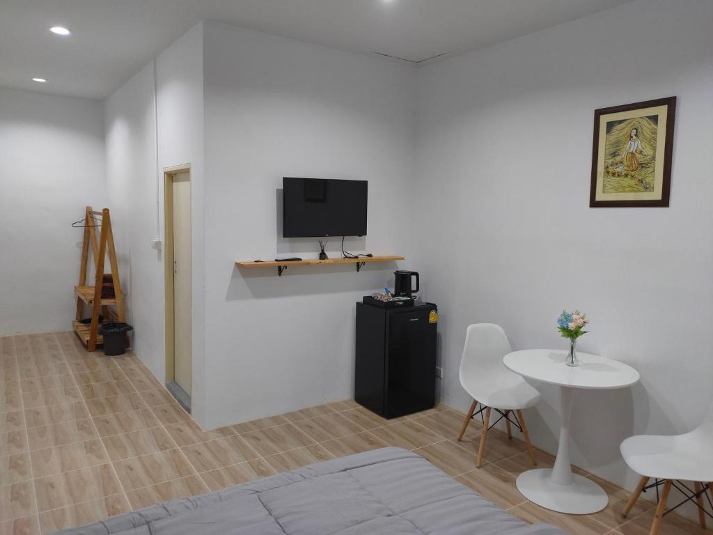 Phudis Guest House
