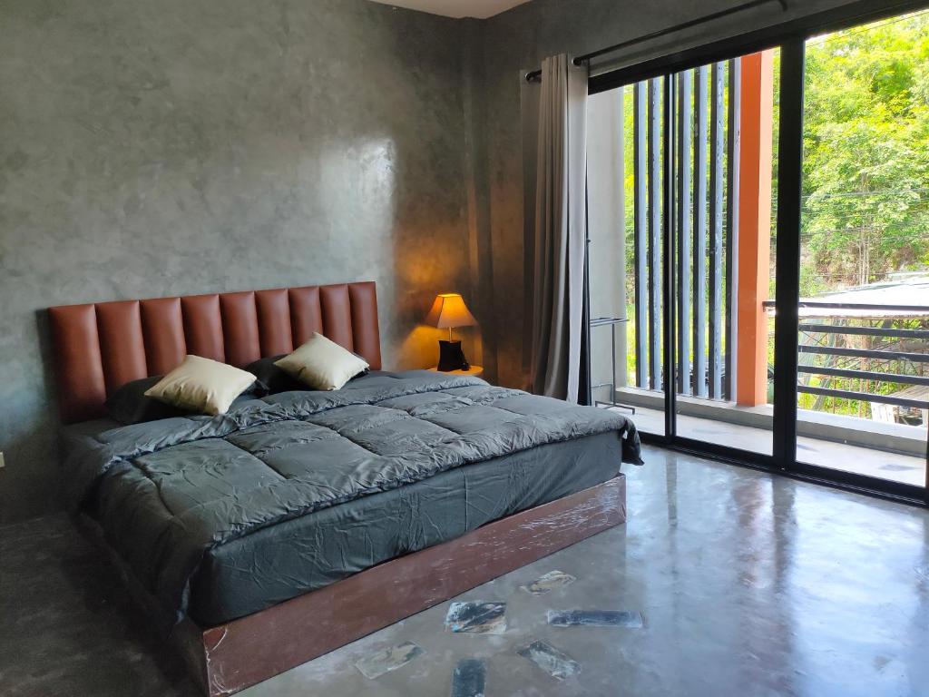 Phudis Guest House