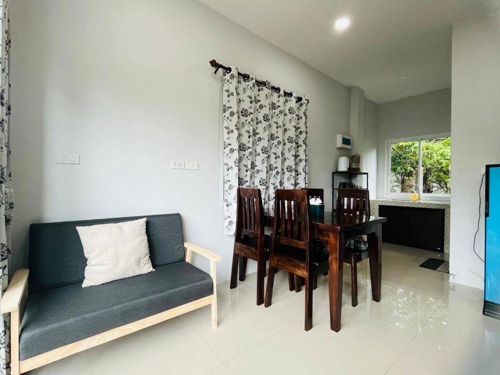 บ้าน2ห้องนอนเงียบสงบ15นาทีถึงชายหาด