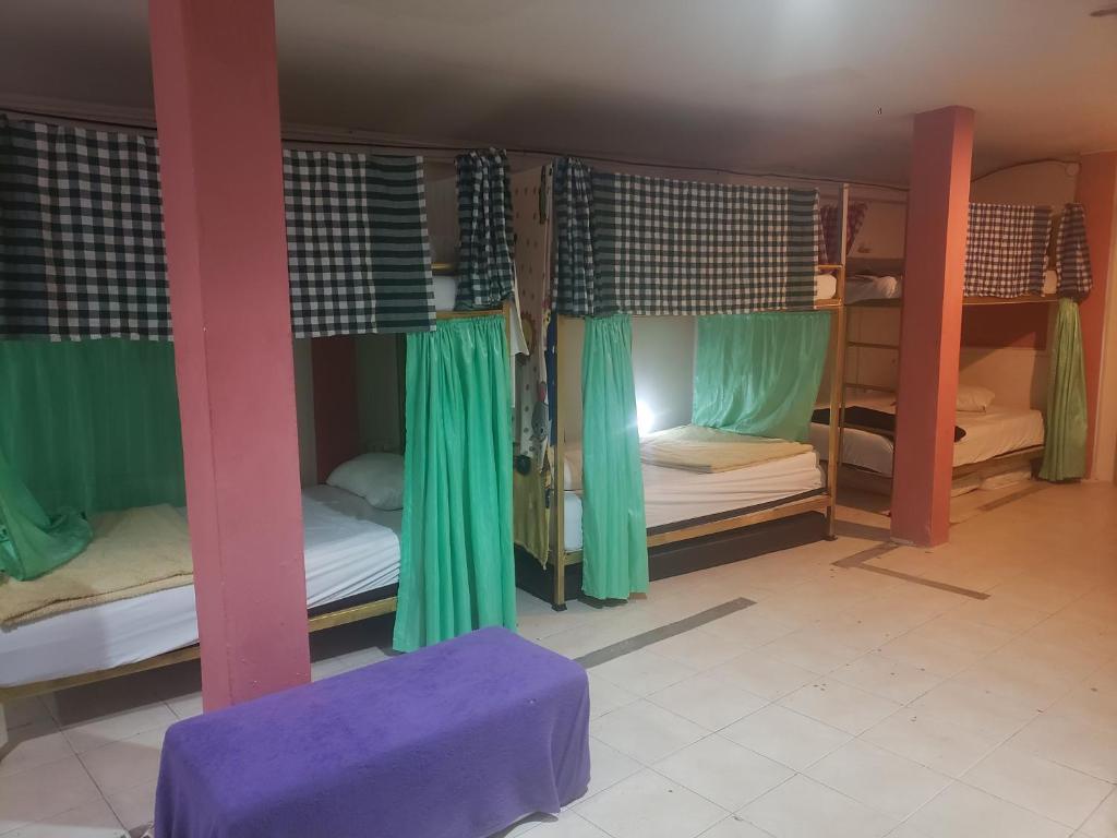Lucky Dorm Lucky Dorm